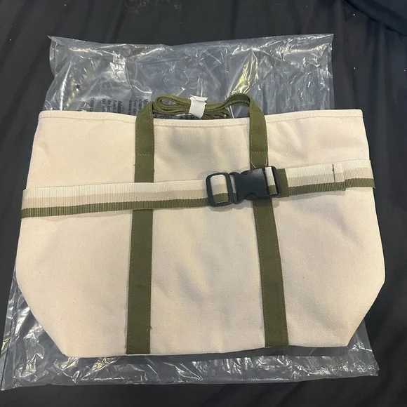 DSW Canvas Tote Bag NWT - Picture 4 of 6